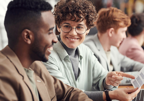 pexels-fauxels-3183173